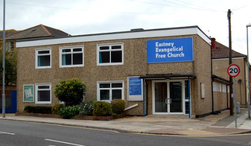Eastney Evangelical Free Church, Eastney Road, Eastney, Portsmouth (October 2017) (2)