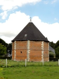 Ectot-l'Auber (Seine-Mar.) pigeonnier