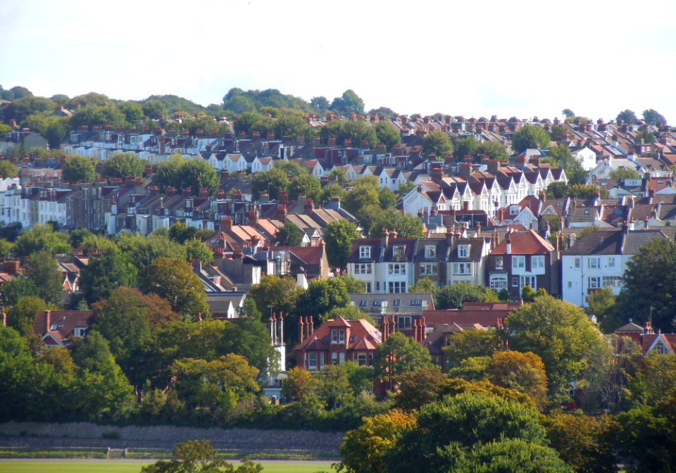 Eastward view towards Preston Park and Ditchling Road areas from Inwood Crescent, Prestonville, Brighton (August 2014) (2)