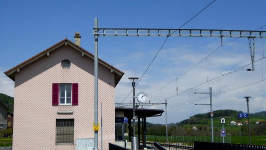 Ecublens-Rue railway station