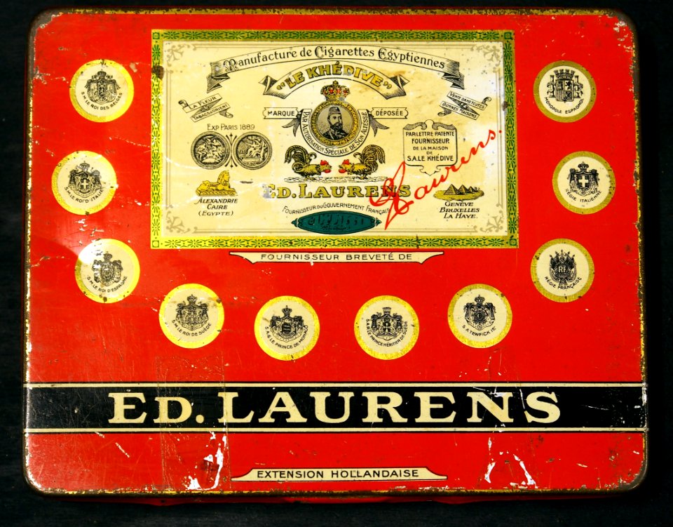 Ed Laurens Le Khedive cigarettes tin front