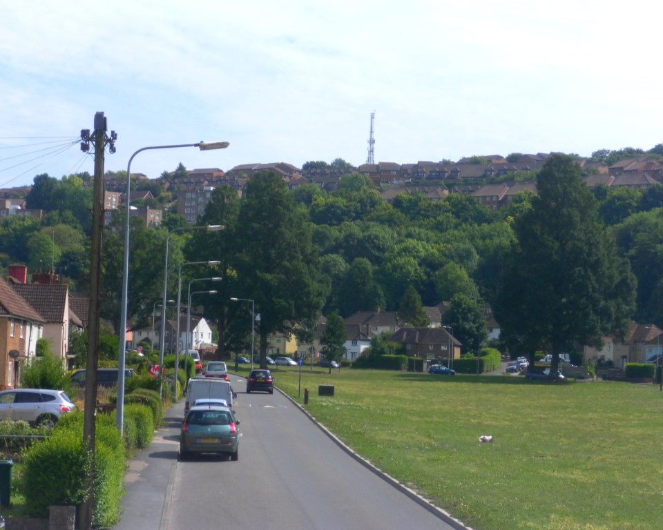Eastward view along The Avenue, Bevendean (August 2013) (3)