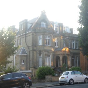 Eaton Gardens Mansions, 13 Eaton Gardens, Hove (July 2017)