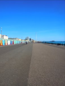 Eastward view along King's Esplanade, Hove (September 2018)