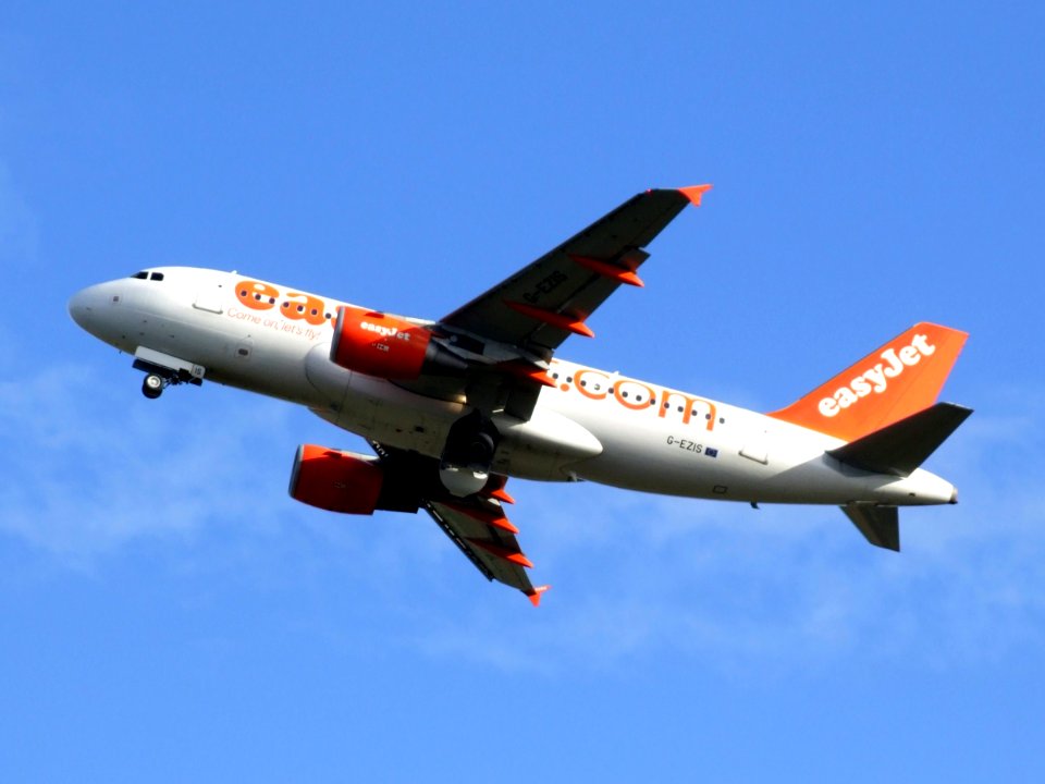EasyJet Airbus A300 G-EZIS