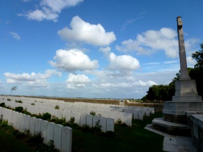 Ebblinghem (Nord, Fr) Ebblinghem Military Cemetery (01)