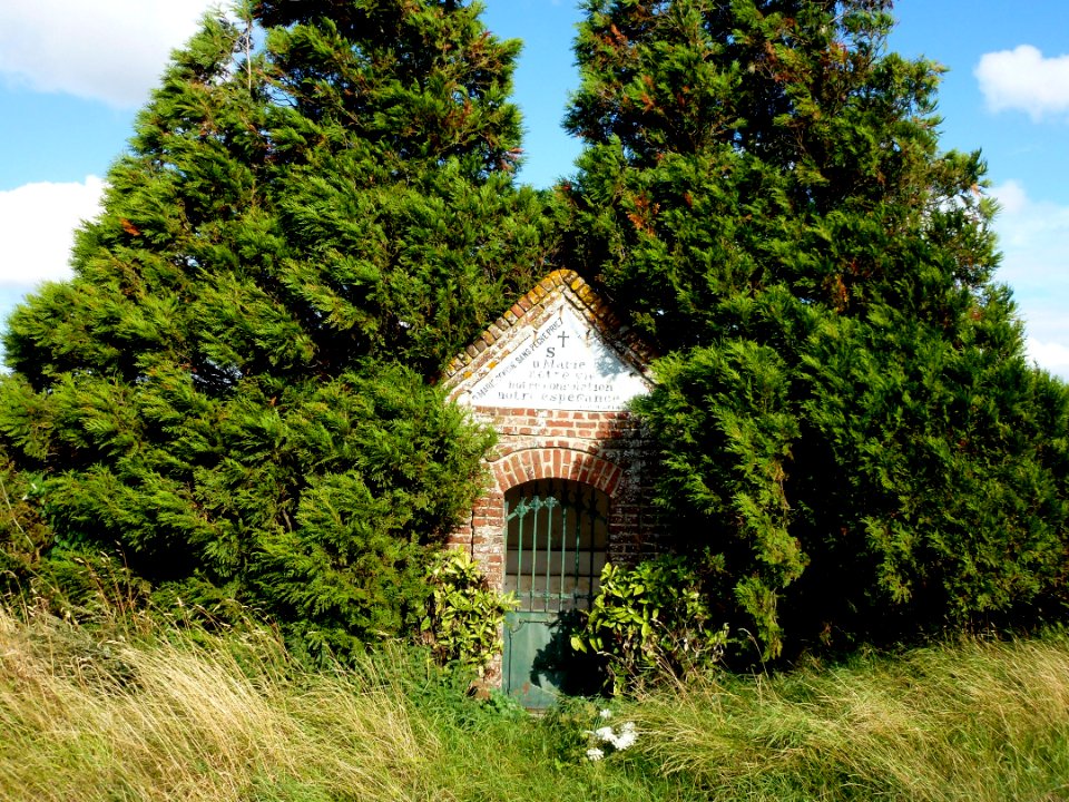 Ebblinghem (Nord, Fr) oratoire Notre-Dame, D55