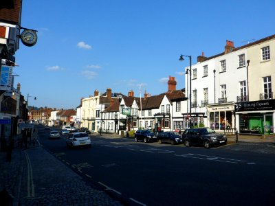 Eastward View along Dorking High Street (July 2013) (3)
