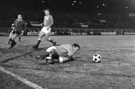 DWS tegen Glasgow Rangers 0-2 aanval DWS, spelmomenten, Bestanddeelnr 922-0152