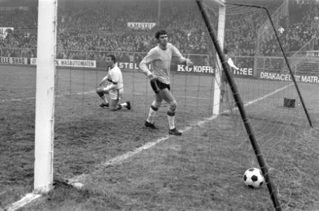 DWS tegen Feyenoord 0-3., Bestanddeelnr 923-1699