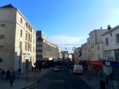 Eastward view down North Street, Brighton (January 2012) (4)