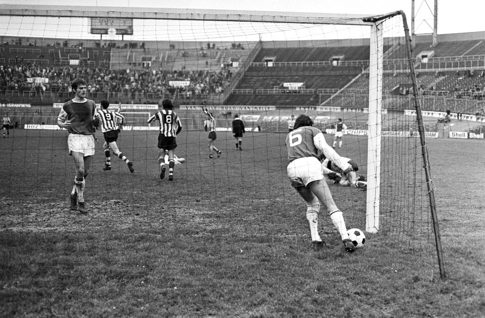 DWS tegen Sparta 2-1, Bestanddeelnr 924-1135