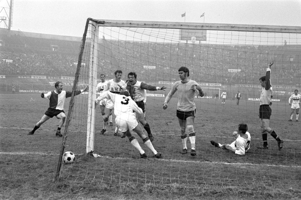 DWS tegen Feyenoord 0-3. Eerste doelpunt van Feyenoord, Bestanddeelnr 923-1696