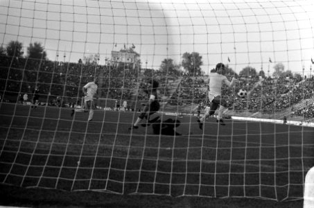 Dynamo Boekarest tegen Feyenoord 0-3, Europa Cup I, Bestanddeelnr 925-0623