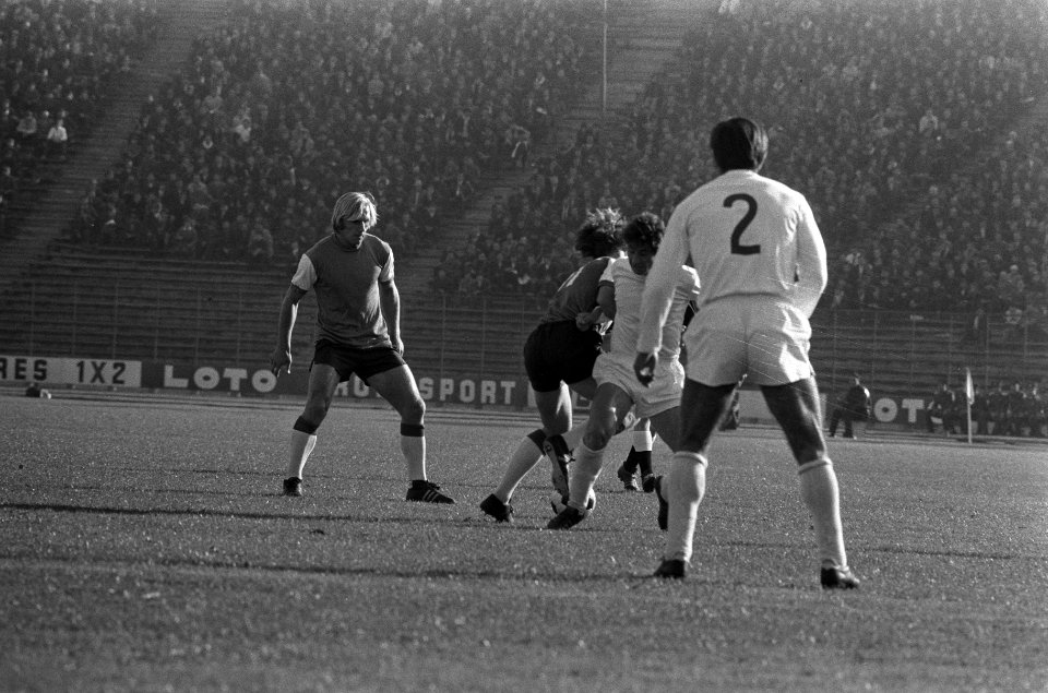 Dynamo Boekarest tegen Feyenoord 0-3, Europa Cup I, Bestanddeelnr 925-0618