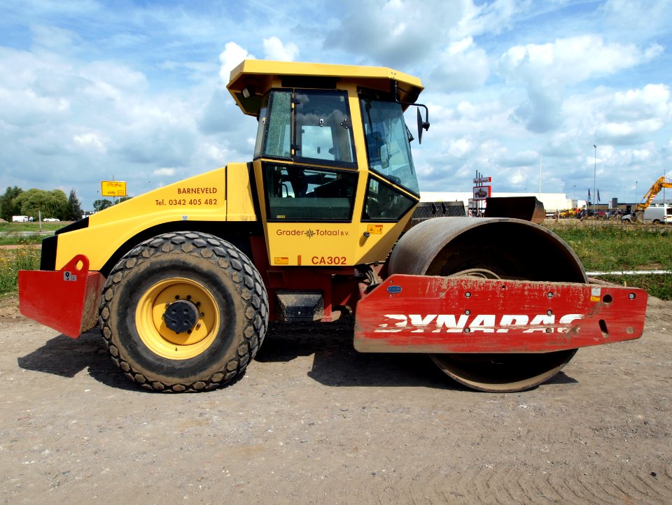 Dynapac CA302 p2