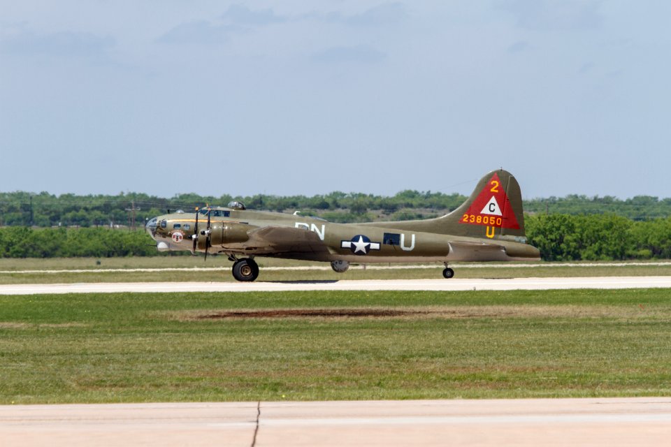 Dyess Air Force Base 2015 Air Show B-17 Takeoff