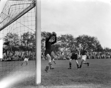 DWS tegen NEC 2-1 Keeper Jansen NEC, Bestanddeelnr 904-2351
