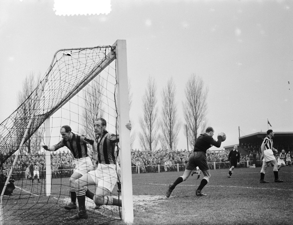 DWS tegen Heracles 1-1 voetbal, Bestanddeelnr 906-1251