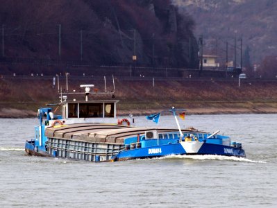 Dunav4, ENI 04005450 at the Rhine river pic1