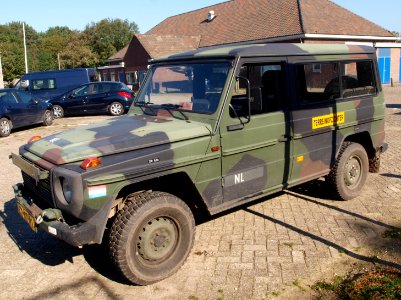 Dutch army Mercedes Benz MB 290 GD Terreinopzichter pic1 photo