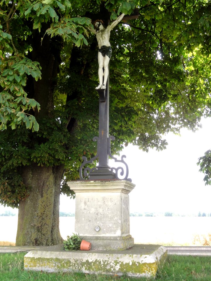 Dury (Aisne) croix de mission (croix de chemin)