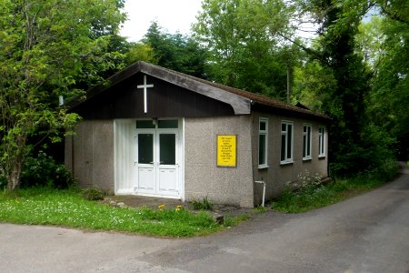 Dunsfold Baptist Church, Dunsfold Common Road, Dunsfold (May 2014) (2)