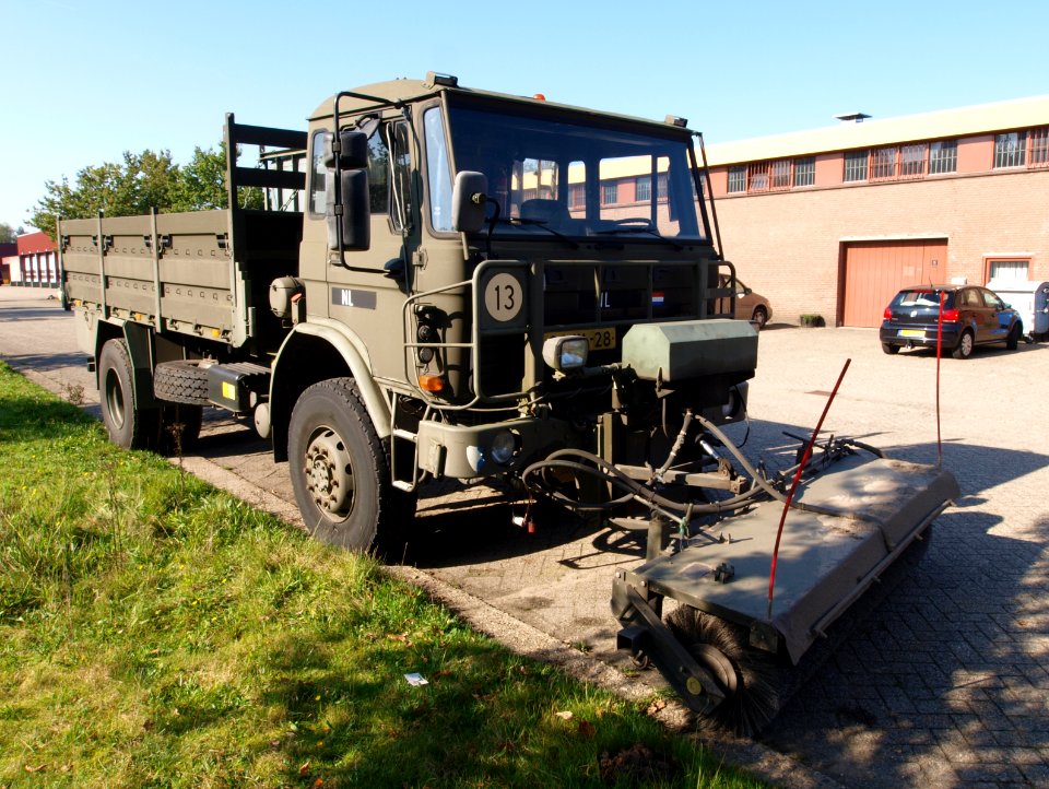 Dutch army DAF sweeper, Amersfoort October 2010 foto-2