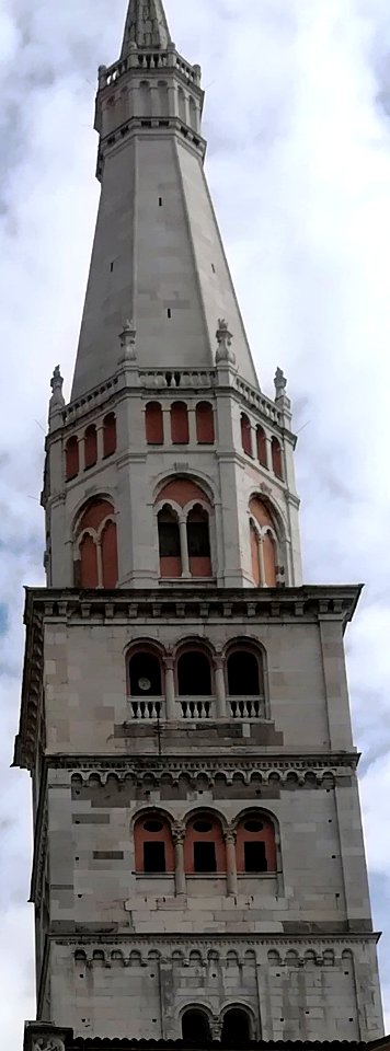 Duomo modena esterno 02