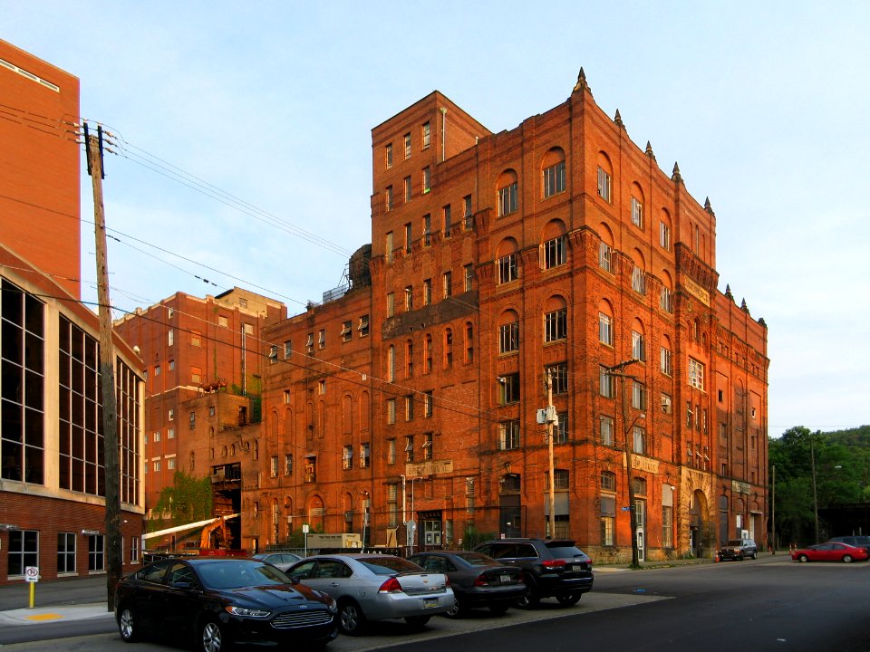Duquesne Brewing Co. Building, South Side, 2015-06-22, 02