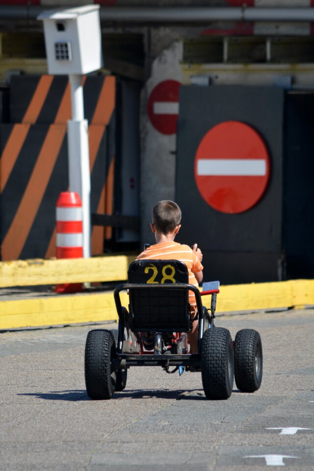 People go kart trail
