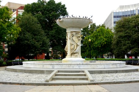 Dupont Circle Fountain - Washington, DC - DSC09754