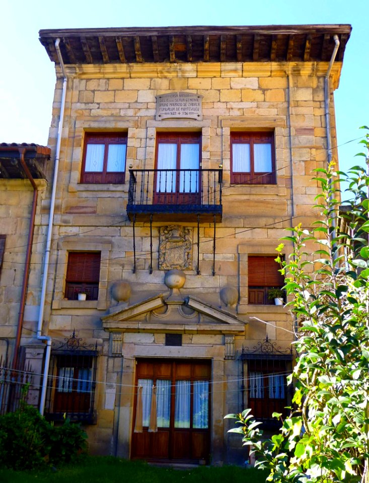 Durango - Casa natal del general Bruno Mauricio de Zabala, fundador de Montevideo