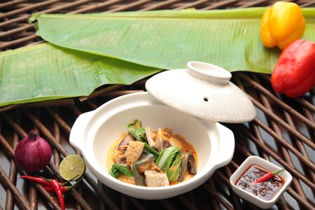 Food pressure leaves