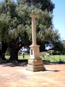 E37 War memorial monument at Ben Wright Park (from west)