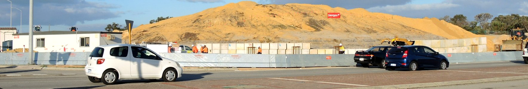 E37 Reid Hwy Malaga Dr interchange construction (22 June 2015) 07