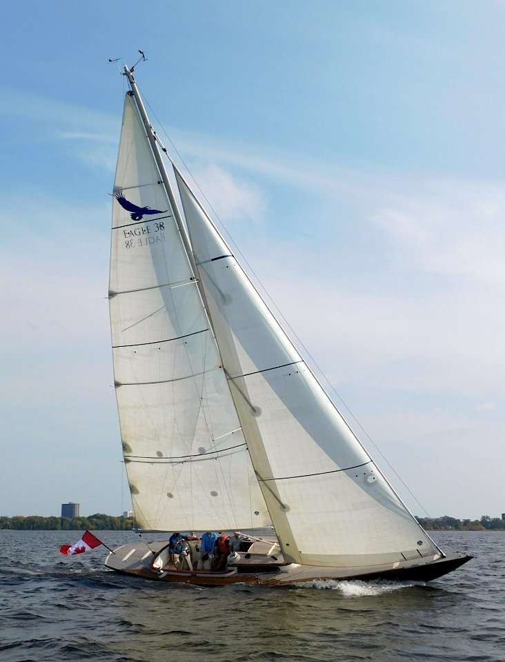 Eagle 38 sailboat 3335