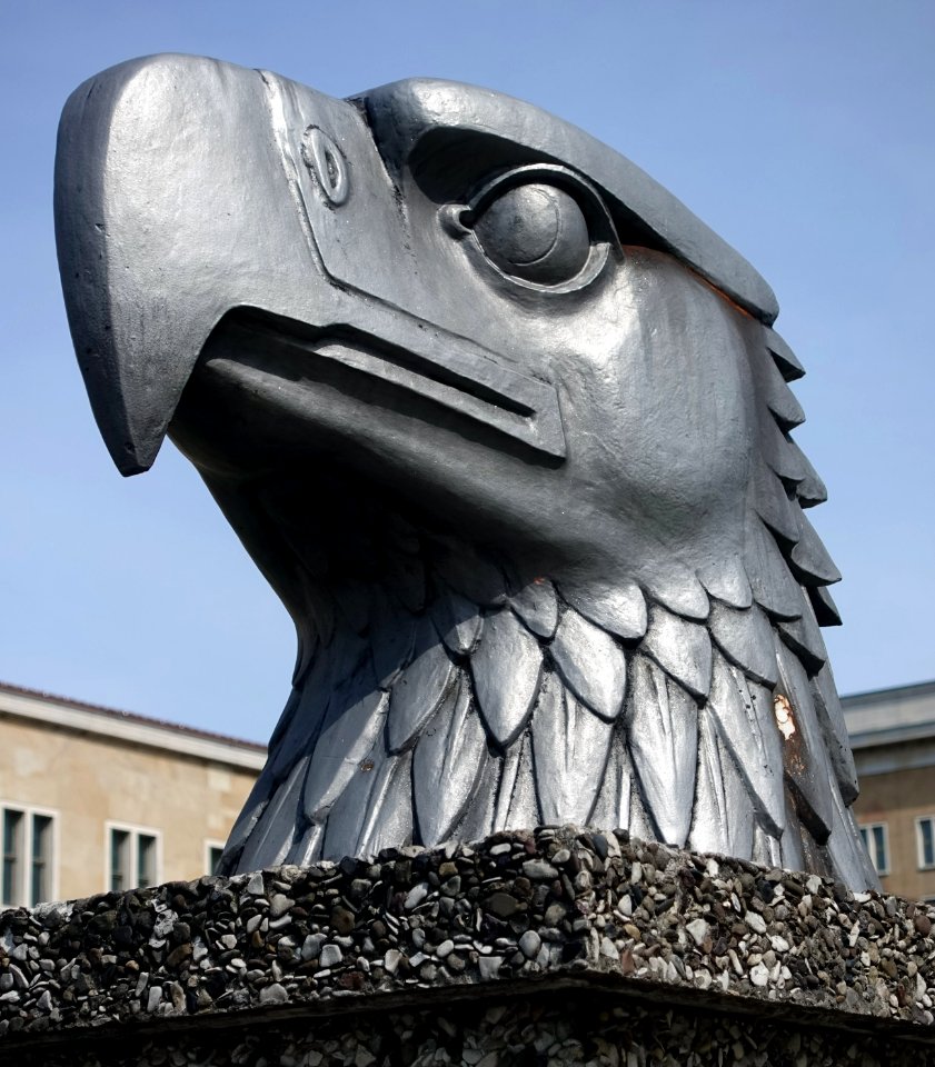 Eagle.Square.1940-1962..Flughafen.Tempelhof.Berlin.2017