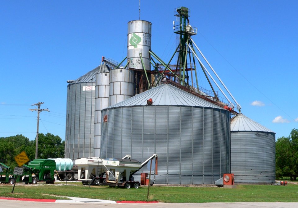 Eagle, Nebraska grain elevator 1