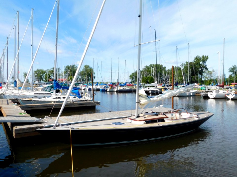 Eagle 38 sailboat 2626