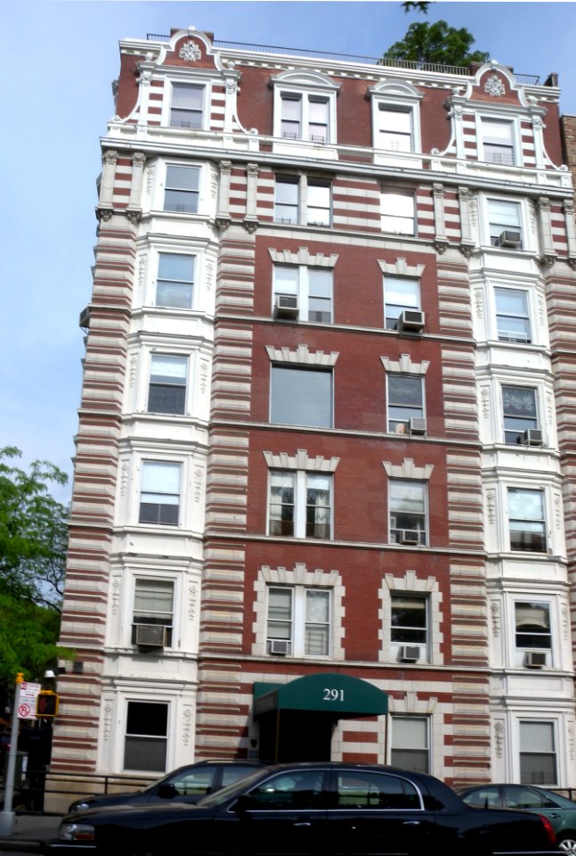 Dwight School 291 CPW jeh