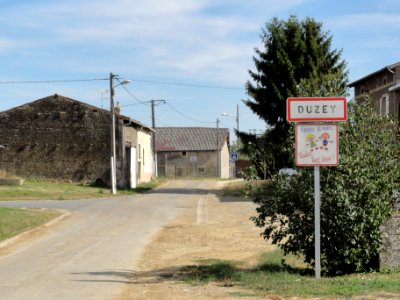 Duzey (Meuse) city limit sign