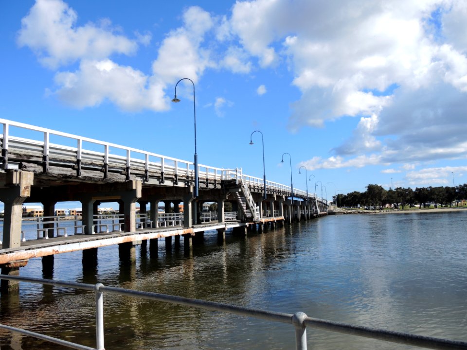 E37 Mandurah Bridge (August 2015) 03