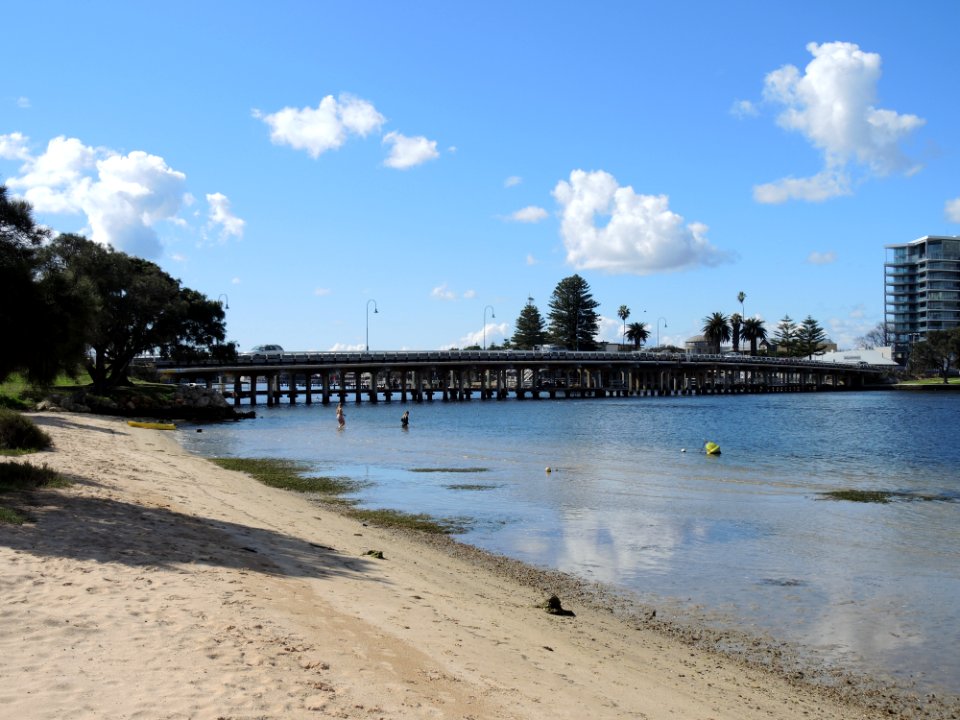 E37 Mandurah Bridge (August 2015) 19