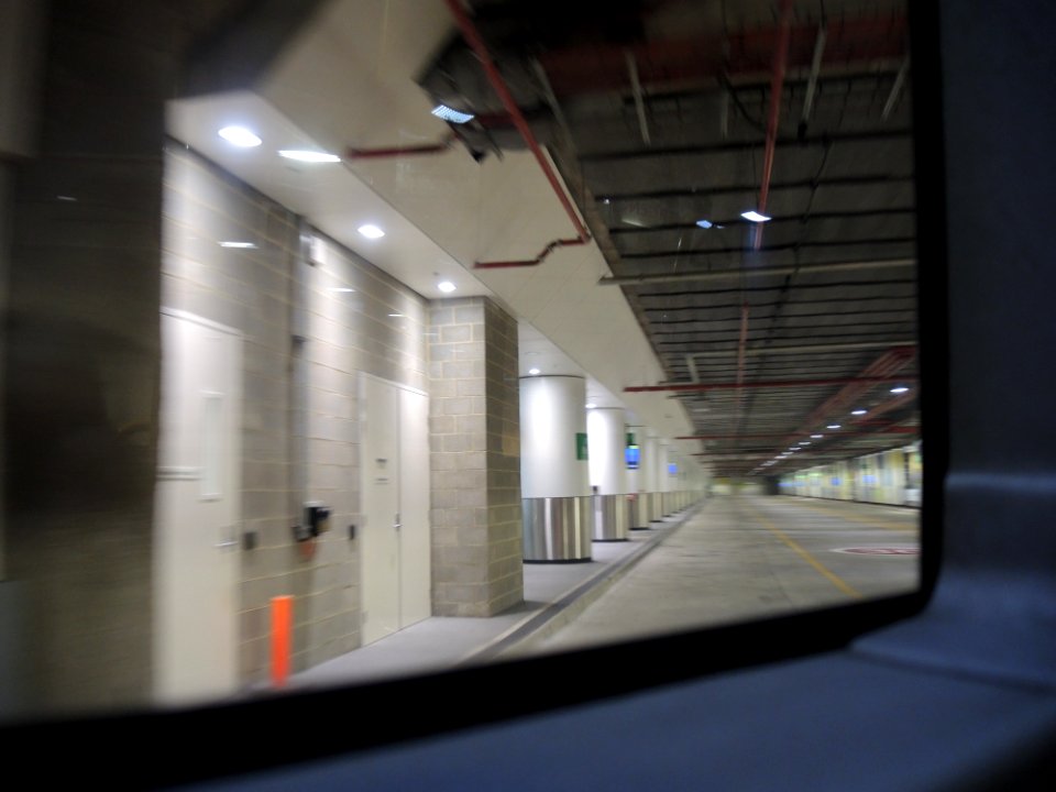 E37 Perth Busport (17July2016) 01