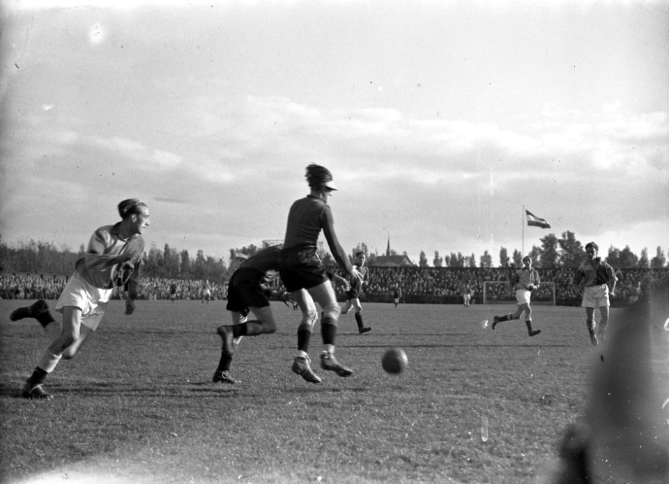 DWS tegen EDO 1-3 (elftal EDO), Bestanddeelnr 902-4165