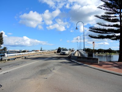 E37 Mandurah Bridge (August 2015) 11
