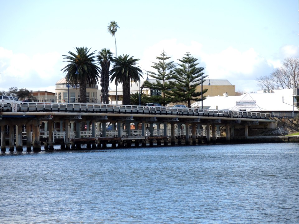 E37 Mandurah Bridge (August 2015) 20