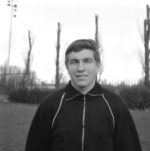 DWS tegen DOS 0-0, Van den Bogert (DOS), Bestanddeelnr 917-1313