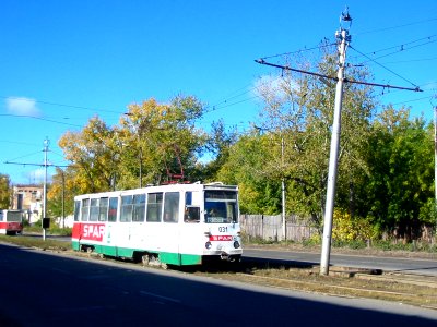 Dzerzinsk tram 031 20041002 042 prospekt Lenina
